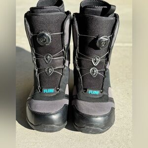 Flow Men’s snowboard boots